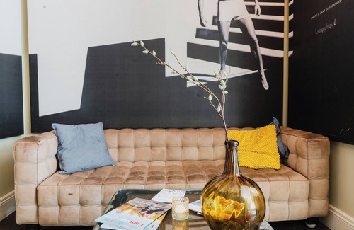 Vondelbuurt Hotel | Experience Comfort at Hotel Roemer - 4-Star & Family Friendly