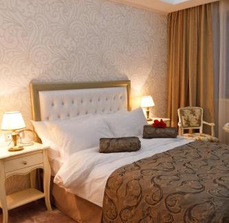 Roman Hotel | Quality Stay at Hotel Roman by Dumbrava Business Resort