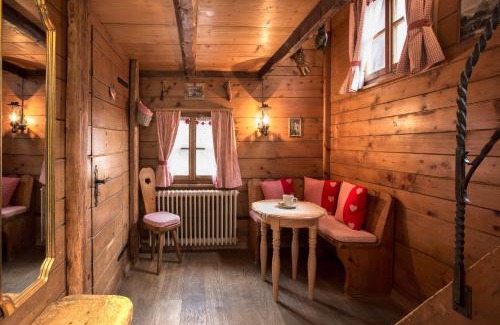 Zermatt City Centre Hotel | Experience Hotel Romantica: Family-Friendly & Highly Rated