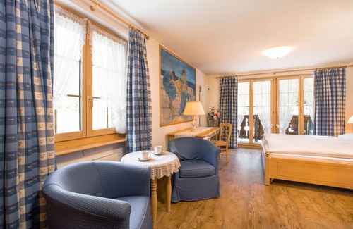 Zermatt City Centre Hotel | Unforgettable Hotel Romantica: Rated 9.8 with Spa & Kitchen