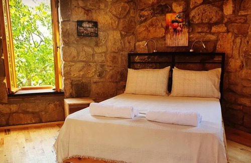 Ayvacik Apartment | Hotel Room Close to Assos Ancient City in Ayvacik