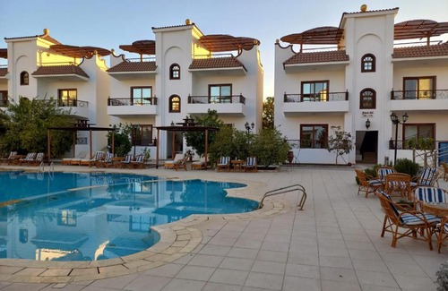 Al-Baliyana Bed & Breakfast | Enjoy Breakfast Included at Hotel Abydos