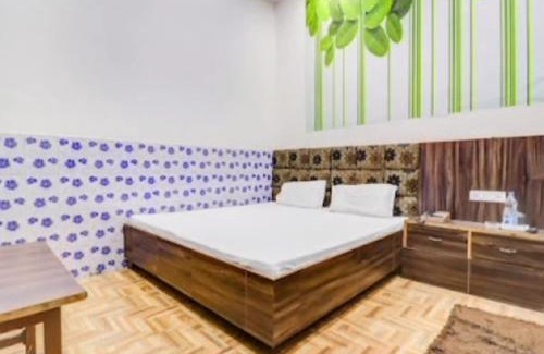 Palia Hotel | Budget-Friendly Hotel Roopam with Family-Focused Amenities
