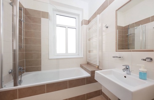 Litomerice Hotel | Budget-Friendly Hotel Roosevelt with Breakfast & Child Care