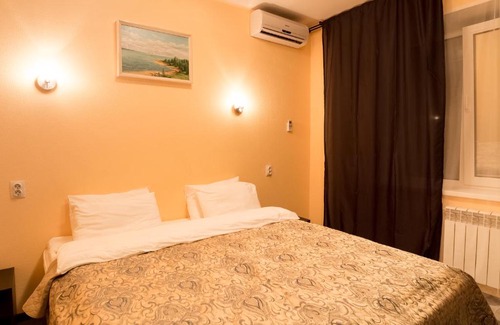 Sovetsky City District Hotel | Pet-Friendly Hotel Rose NN with Pool & Breakfast Options