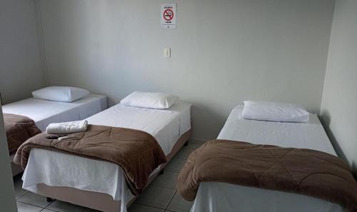 Sao Miguel Do Oeste Hotel | Budget-Friendly Hotel Rota 282: Pet & Child Friendly Stay