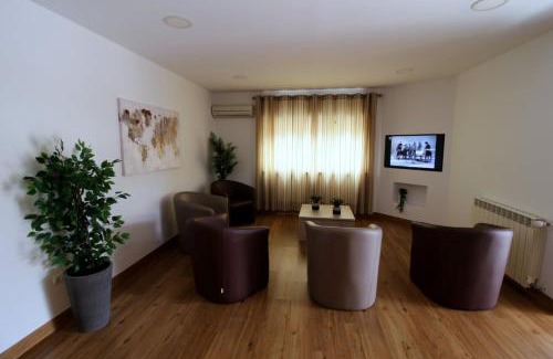 Figueiro dos Vinhos Hotel | Discover Hotel Rota Malhoa: Guest Rated 8.9 & Family-Friendly