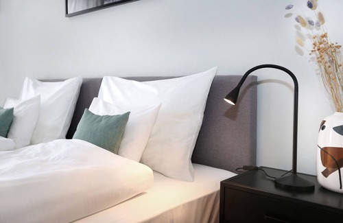 Neuhausen Hotel | Welcoming Hotel Rotkreuzplatz: Family-Friendly Amenities