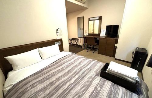 Chuo Ward Hotel | Comfortable Hotel Route-Inn Sagamihara with Family-Friendly Amenities
