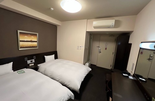 Kintaro Onsen Hotel | Comfortable Stay at Hotel Route Inn Uozu with Family Amenities