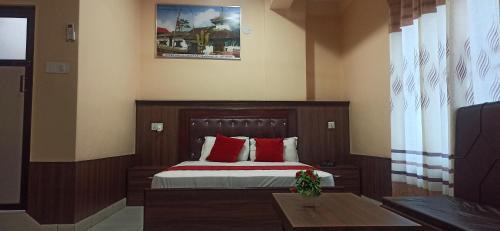 Butwal Hotel | Cozy Hotel Royal Chautari in Butwal with Breakfast & Pets