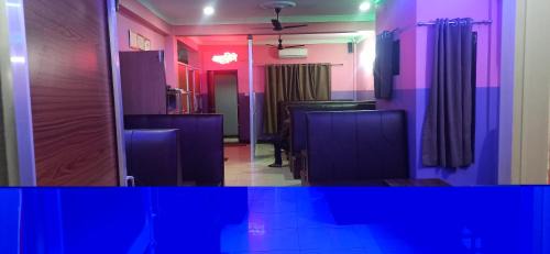 Butwal Hotel | Cozy Hotel Royal Chautari in Butwal with Breakfast & Pets