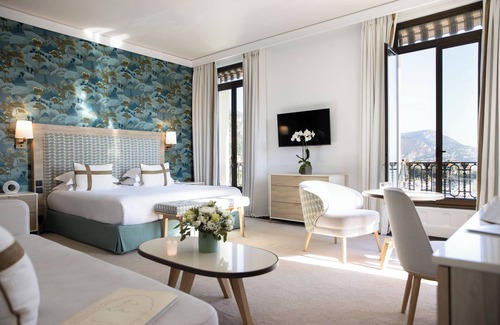 Saint-Jean-Cap-Ferrat Hotel | Indulge at Hotel Royal Riviera: 5-Star Ocean View Retreat