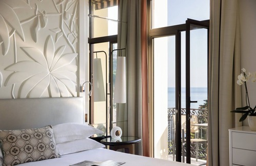 Saint-Jean-Cap-Ferrat Hotel | Indulge at Hotel Royal Riviera: 5-Star Ocean View Retreat