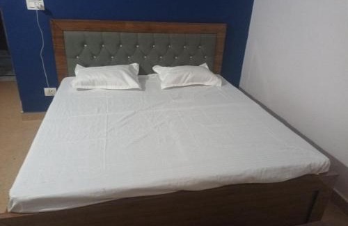 Rampur Hotel | Hotel Royal Place