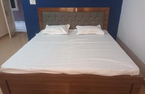 Rampur Hotel | Hotel Royal Place