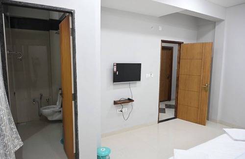 Maheshwar Hotel | Hotel RRR Palace
