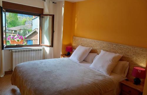 Otero de Guardo Hotel | Relax at HOTEL RURAL ORQUIDEA: Pet-Friendly Retreat