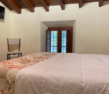 Cabeza del Buey Hotel | Relaxing Getaway at Hotel Rural El Refugio de Los Templarios