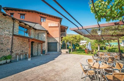 Noceda Hotel | Discover Hotel Rural El Verdenal: Pet-Friendly Getaway