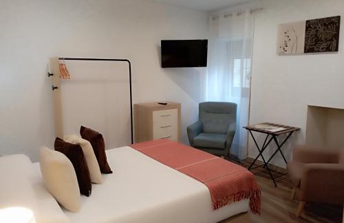 Villamiel Hotel | Romantic Getaway with Jacuzzi and Castle Views in Trevejo
