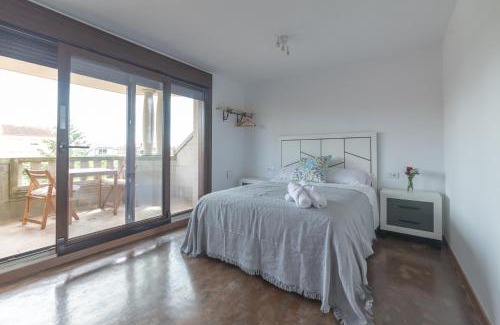 Cambados Hotel | Discover Comfort at Hotel Rural O Salazón with Hot Tub