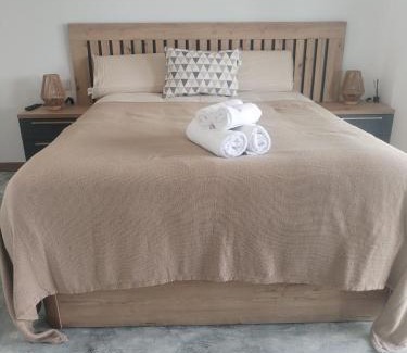 Cambados Hotel | Discover Comfort at Hotel Rural O Salazón with Hot Tub