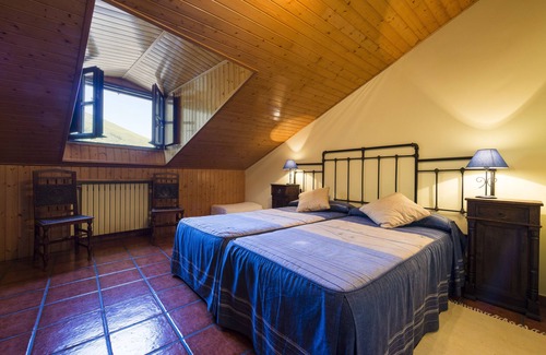 Pereda de Ancares House | Relaxing Retreat at Hotel Rural Valle de Ancares