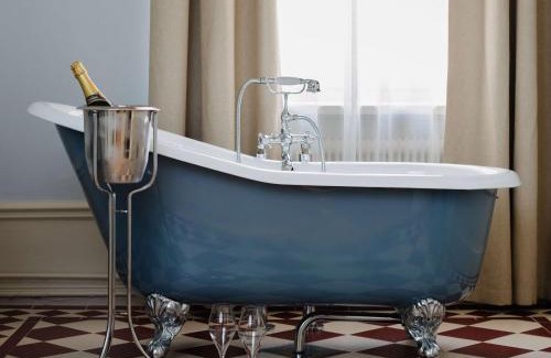 Vasastan Hotel | Discover Hotel Ruth: 4-Star Stay with Family-Friendly Perks