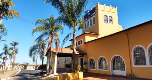 Santa Rita do Passa Quatro Hotel | Budget-Friendly Hotel São Paulo Inn with Family Amenities