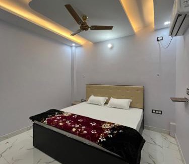 Misrikh Hotel | Hotel S K