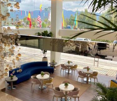 Cajica Hotel | Experience Elegance at Hotel Sabana Park with Spa & Dining