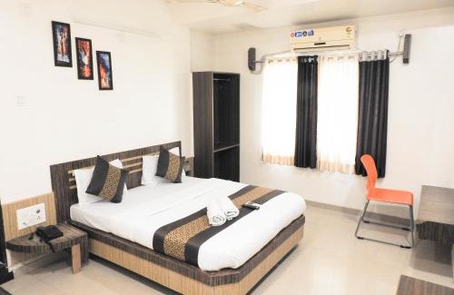 Shirdi House | Budget-Friendly Hotel Sai Vishva Karma: Child Friendly Stay