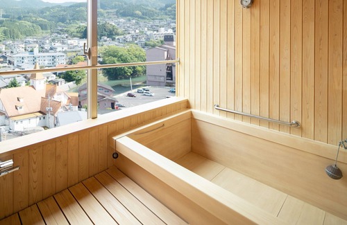 Ureshino Hotel | Experience Hotel Sakura Ureshino: Rated 9/10 with Hot Tub