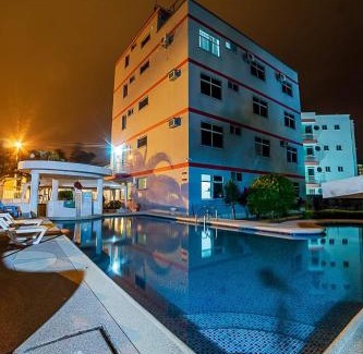 Tonsupa Hotel | Discover Hotel Salduba: 9.2/10, Pet Friendly & Pool Access