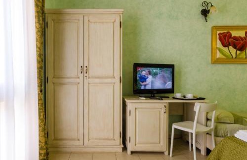 Marina di Pescoluse Hotel | Beachfront Bliss at Hotel Salento Gold with Top Amenities