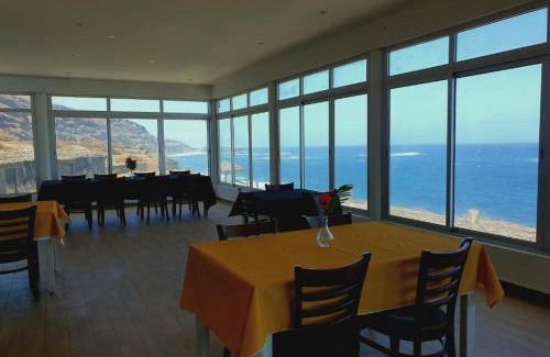 Sao Filipe Hotel | Discover Hotel Salinas São Jorge: Pet-Friendly & Pool Access