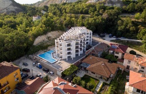 Balchik Hotel | Relax at Hotel Samara: Oceanfront Retreat with Spa & Pool
