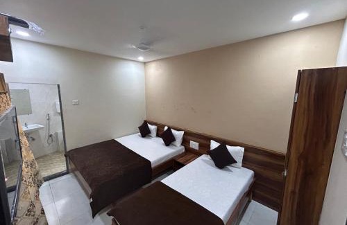 Jamnagar Hotel | Pet-Friendly Retreat at Hotel Samruddhi Residency