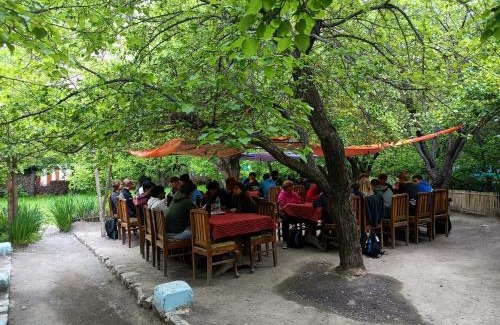 Tingmosgang Hotel | Budget-Friendly Hotel Samyas with Family-Friendly Amenities