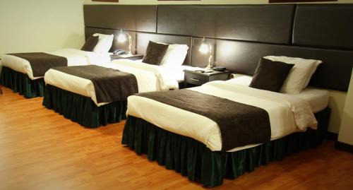 San Fernando Hotel | Discover Hotel San Fernando Real: 4-Star Pet-Friendly Retreat