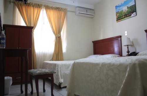 San Salvador Hotel | Budget-Friendly Hotel San Jose Hostal with Delicious Breakfast