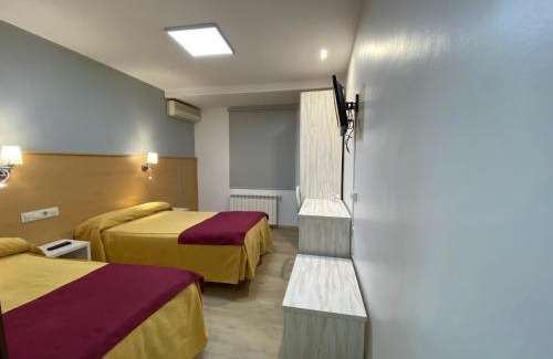 Miguelturra Hotel | Discover Hotel San Juan: Family-Friendly with High Ratings