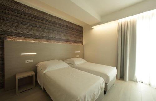 Peschiera del Garda Hotel | Elegant Hotel San Marco: Rated 9/10 with Pool & Breakfast