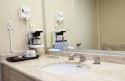 Downtown Culiacan Hotel | Experience Hotel San Marcos Grand: Ocean Views & Spa