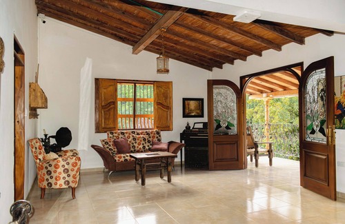 Zona Colonial Hotel | Discover Hotel San Sebastian del Tonusco: Pool, Spa & Dining