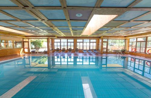 Dimaro Hotel | Discover Comfort at Hotel Sancamillo with Ocean Views