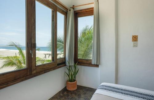 Villa de Tututepec de Melchor Ocampo Hotel | Experience Hotel Sanmara: Oceanfront Bliss Awaits You