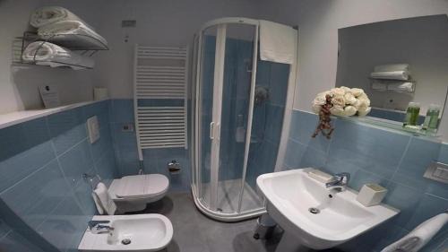 Lingotto Hotel | Discover Hotel Sant'Anna: Pet-Friendly & Family-Oriented Stay
