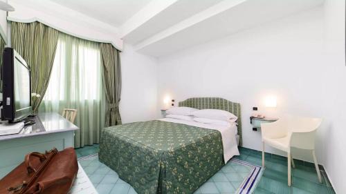 Palinuro Hotel | Welcoming Hotel Santa Caterina: Pet Friendly and 4-Star Comfort